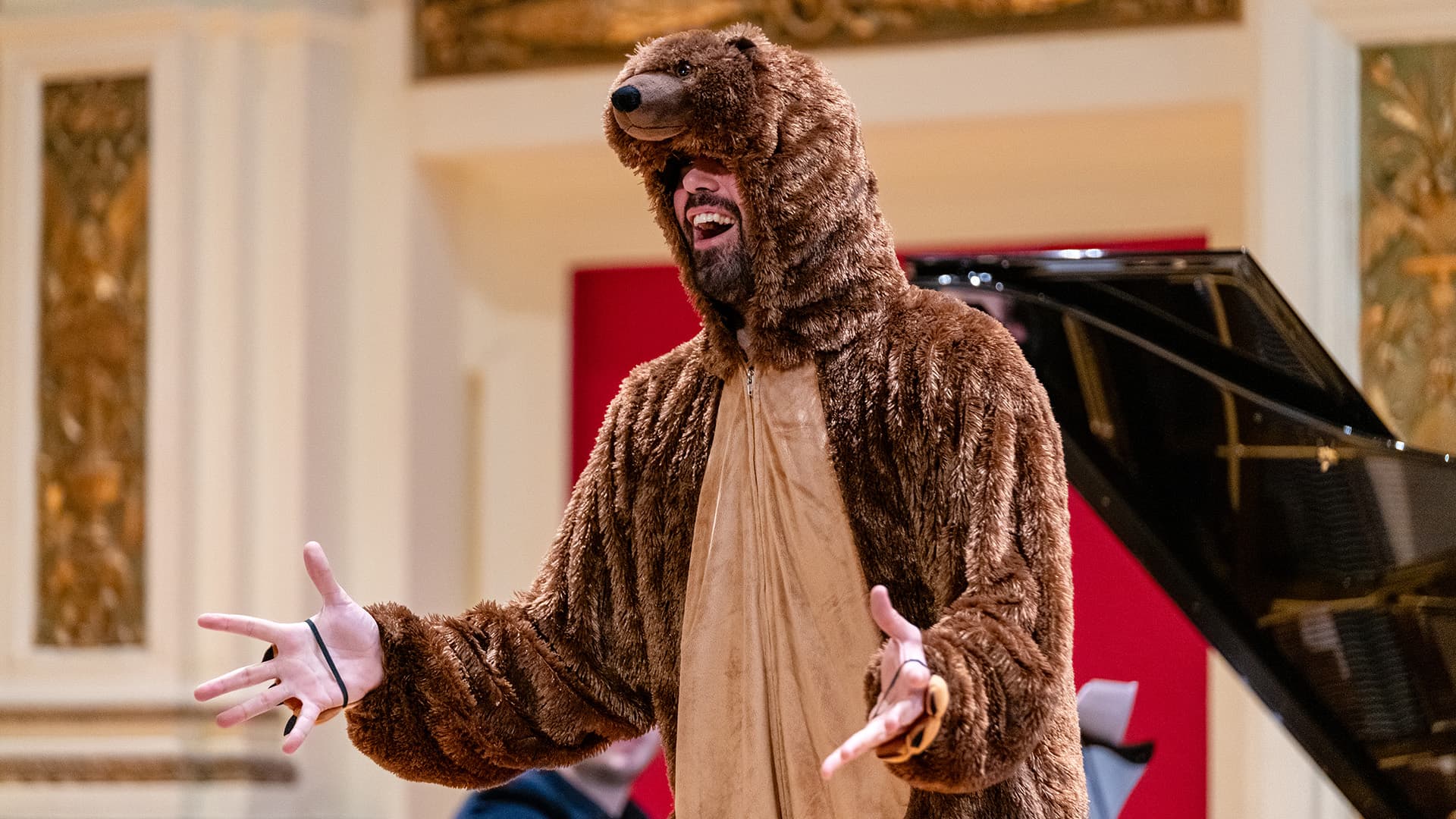 DER EHRBÄR UND DIE GESCHICHTE DES HORNS – Ehrbar Saal