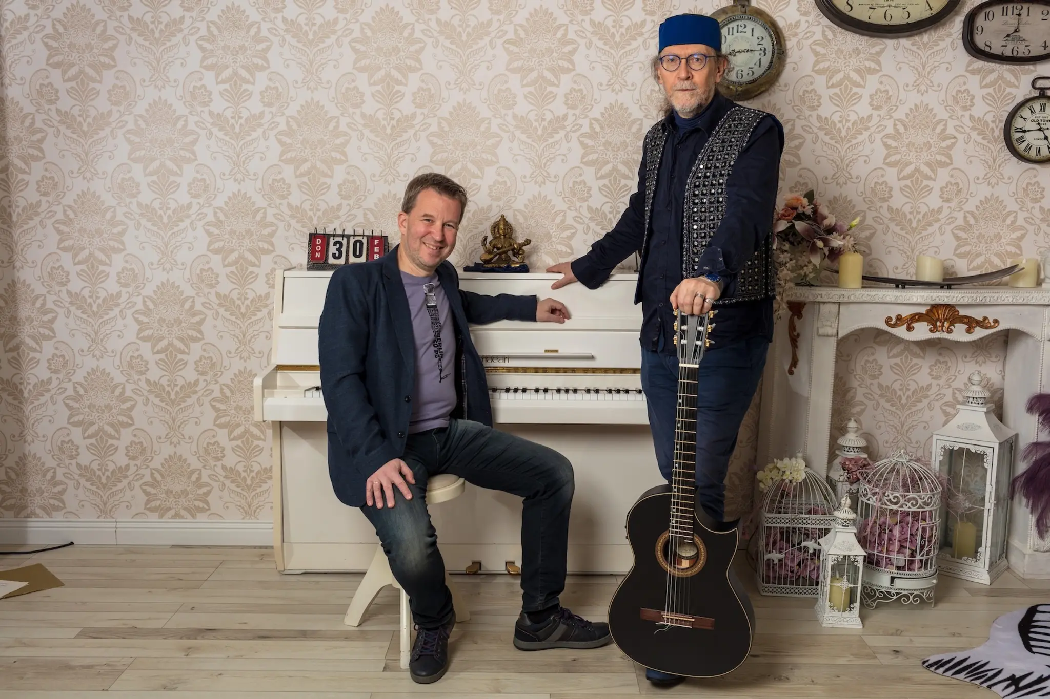Liedermacherinnen-Liedermacher-Lounge – R & B Club - Sinti Kulturverein Newo Ziro