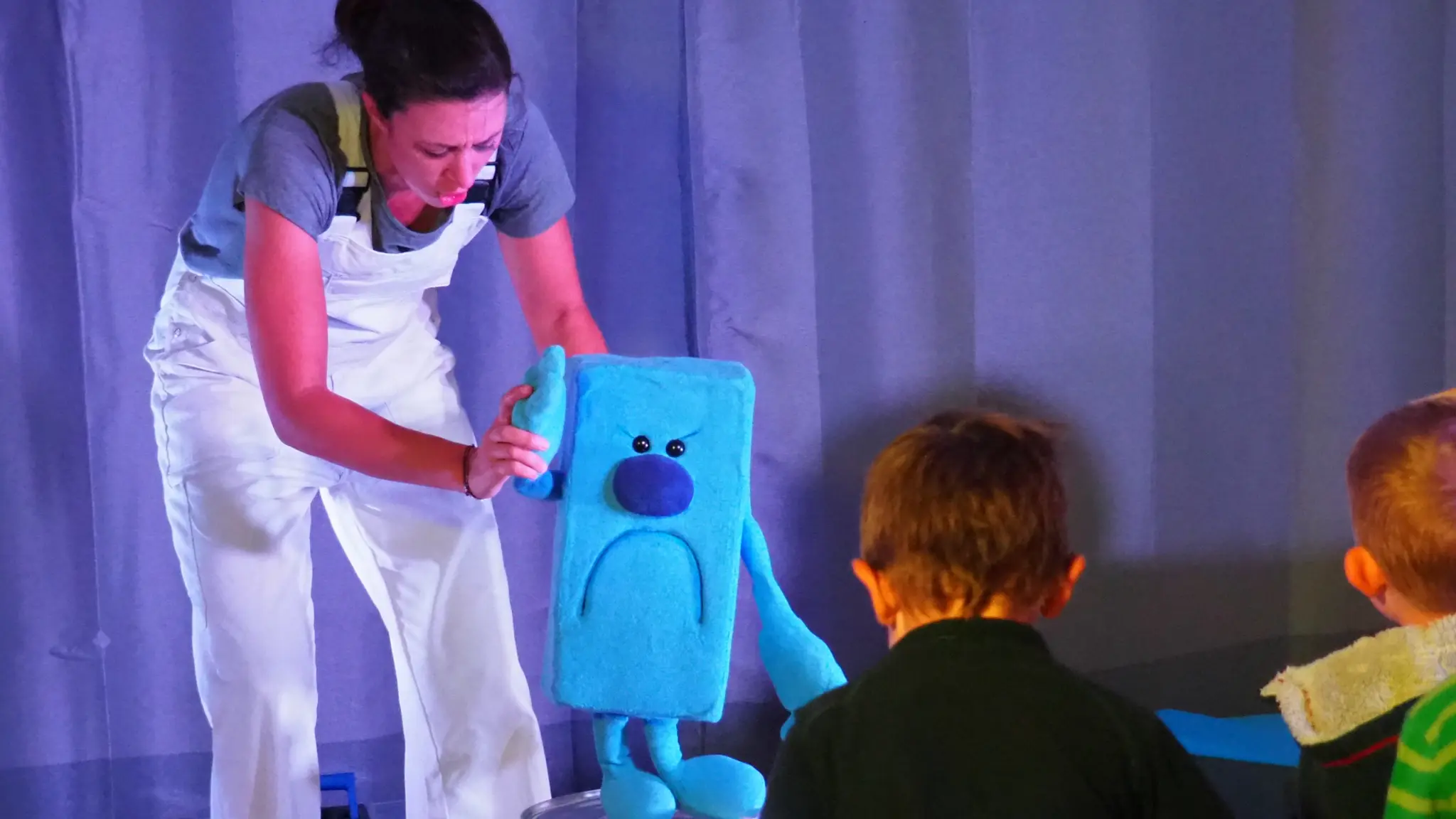 JUNGES THEATER FAVORITEN / MIT GEFÜHL(T) / 2-6 Jahre – VHS PAHO
