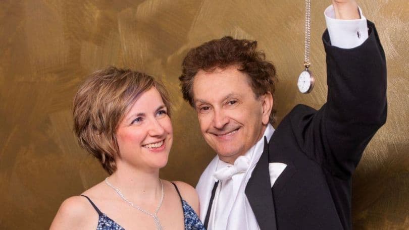 Fledermaus Theater Center Forum