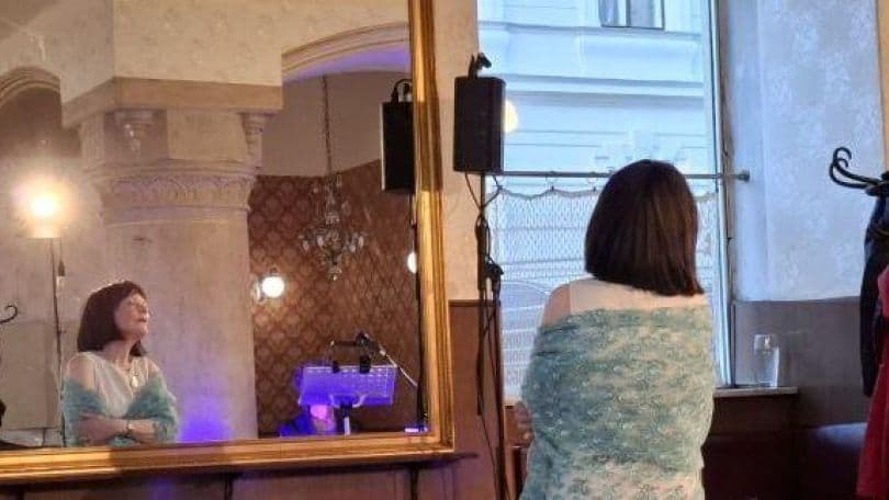 Zerstören, sagt sie – Werkl im Goethehof